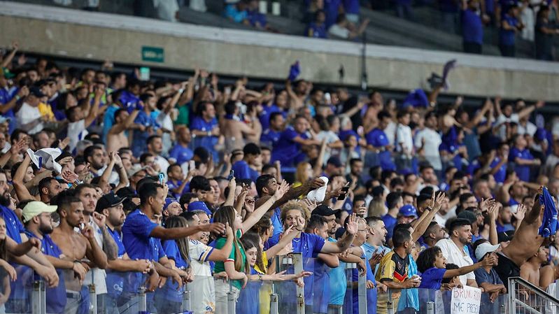 Cruzeiro é punido, mas terá torcida contra o Palmeiras; Coritiba recebe Corinthians sem público.
