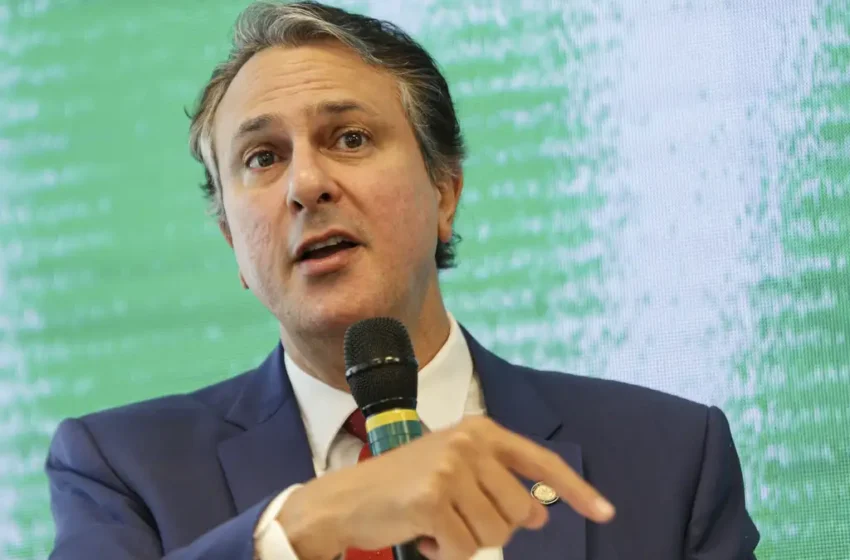  PF investiga se Camilo Santana foi monitorado ilegalmente por grupo criminoso