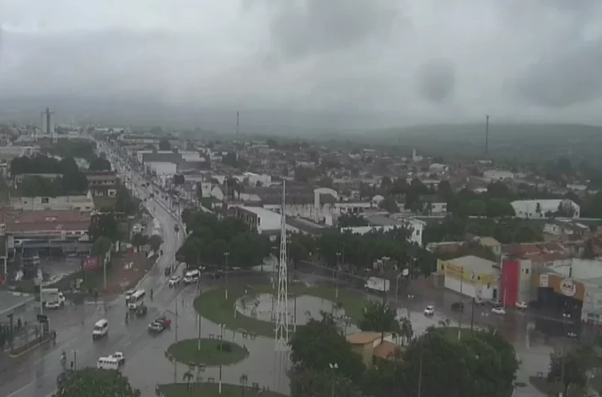  Previsão de tempo nublado no Cariri até quarta-feira (03)