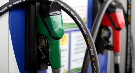  Preços da gasolina, do diesel e do gás de cozinha sobem por causa de alta do ICMS.