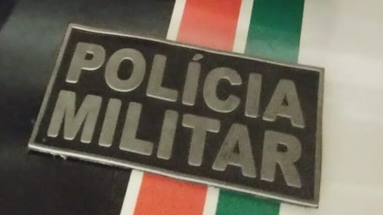  Três homens e um adolescente são baleados em Juazeiro do Norte.