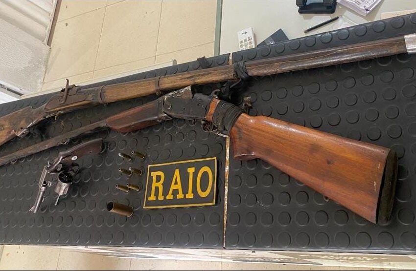  Brejo Santo: Equipe RAIO efetua apreensão de armas de fogo na operação semana Santa.