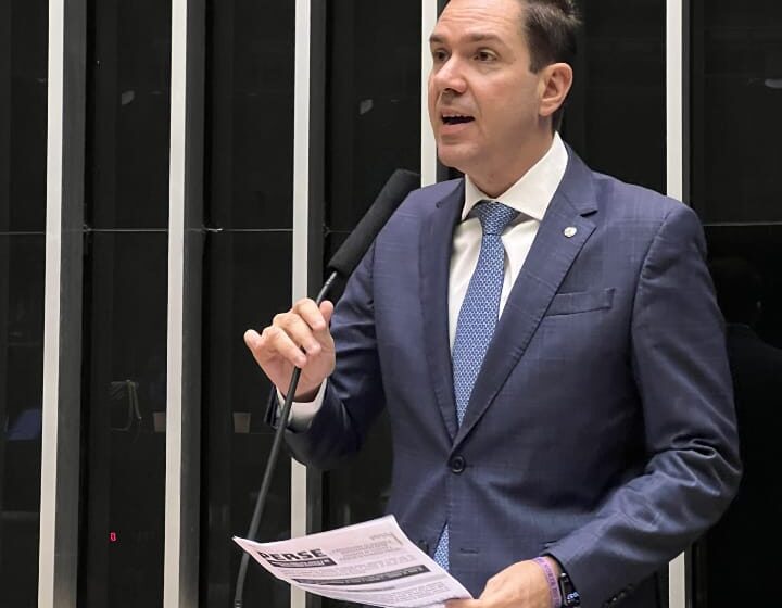 Dp. Eduardo Bismarck propõe prisão em flagrante para casos de crimes sexuais contra vulneráveis.