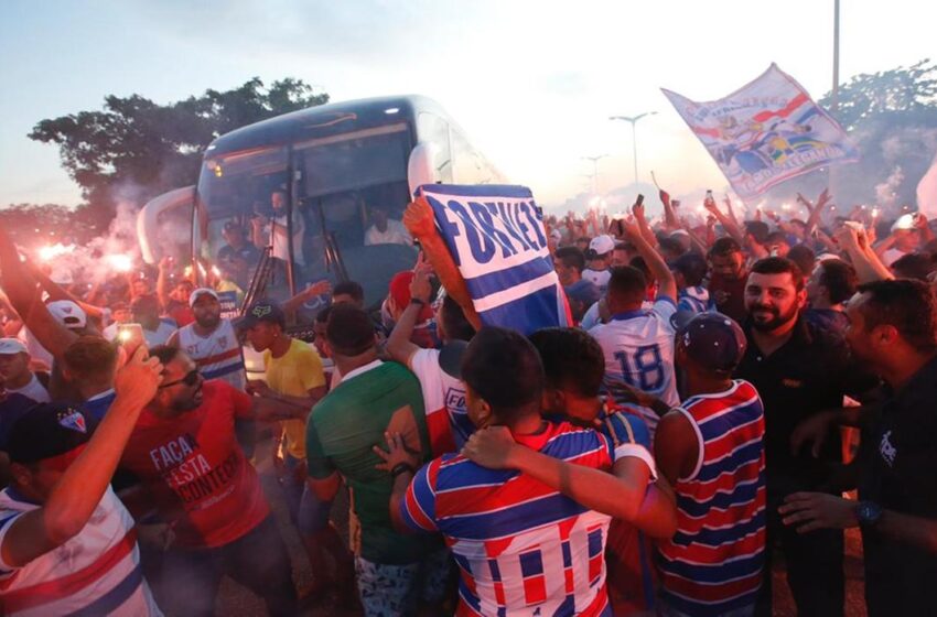  Fortaleza embarca para Buenos Aires para enfrentar o Boca Juniors na Sul-Americana.