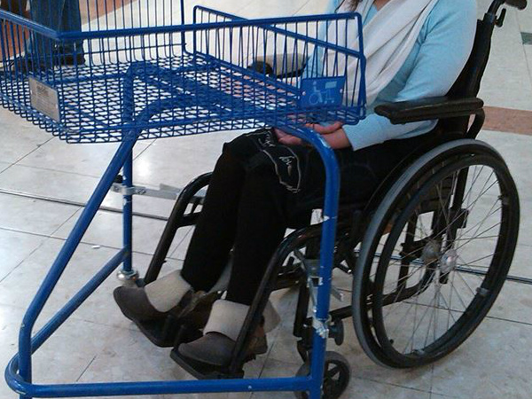 Supermercados devem possuir cadeiras de rodas acopladas a carrinhos em Juazeiro.