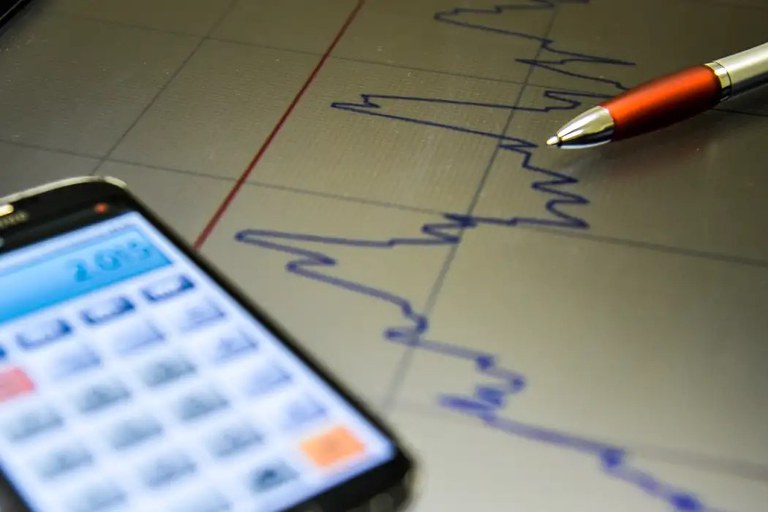 Proposta do salário mínimo de R$1.509 do Governo Federal tem reajuste de R$ 97.