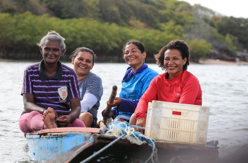 Ceará tem 157 mil domicílios a mais liderados por mulheres do que por homens, diz Censo do IBGE.