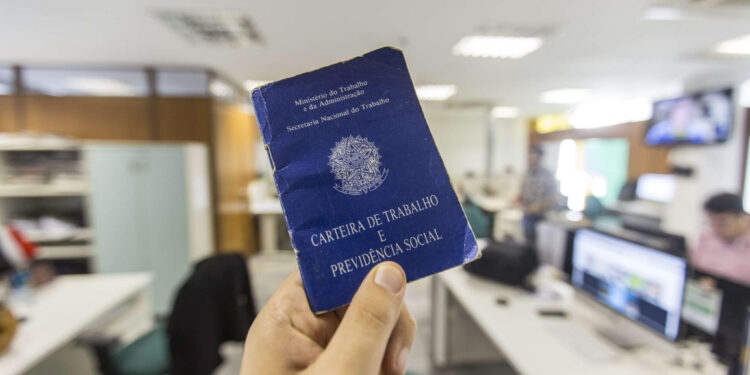 emana começa com 772 oportunidades de emprego em Juazeiro do Norte pelo IDTSINE.