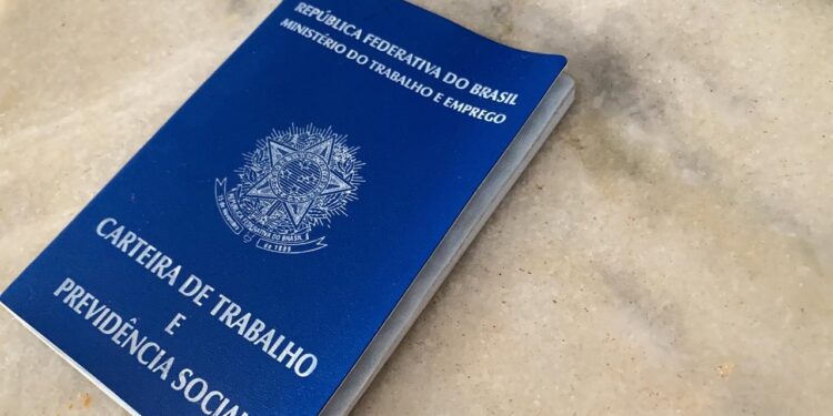 Semana começa com 562 oportunidades de emprego em Juazeiro do Norte pelo IDTSINE.