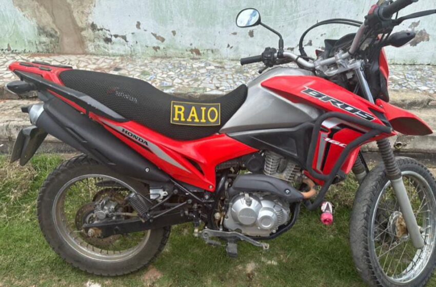 Juazeiro: Equipe RAIO recupera moto Bros roubada.