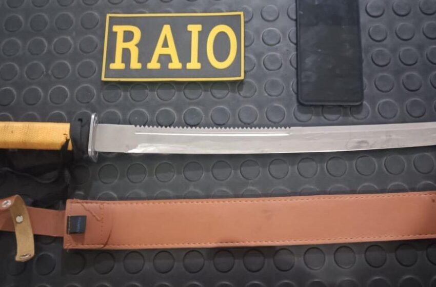 Brejo Santo: Homem é preso pelo BPRAIO, por ameaçar matar com espada de ninja.